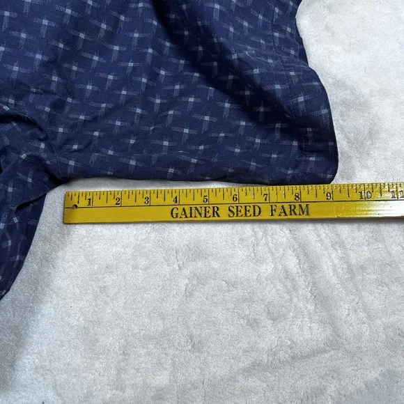 Banana Republic Shorts Mens 34 Blue Plaid Cross Pattern Chino Preppy - Picture 6 of 6